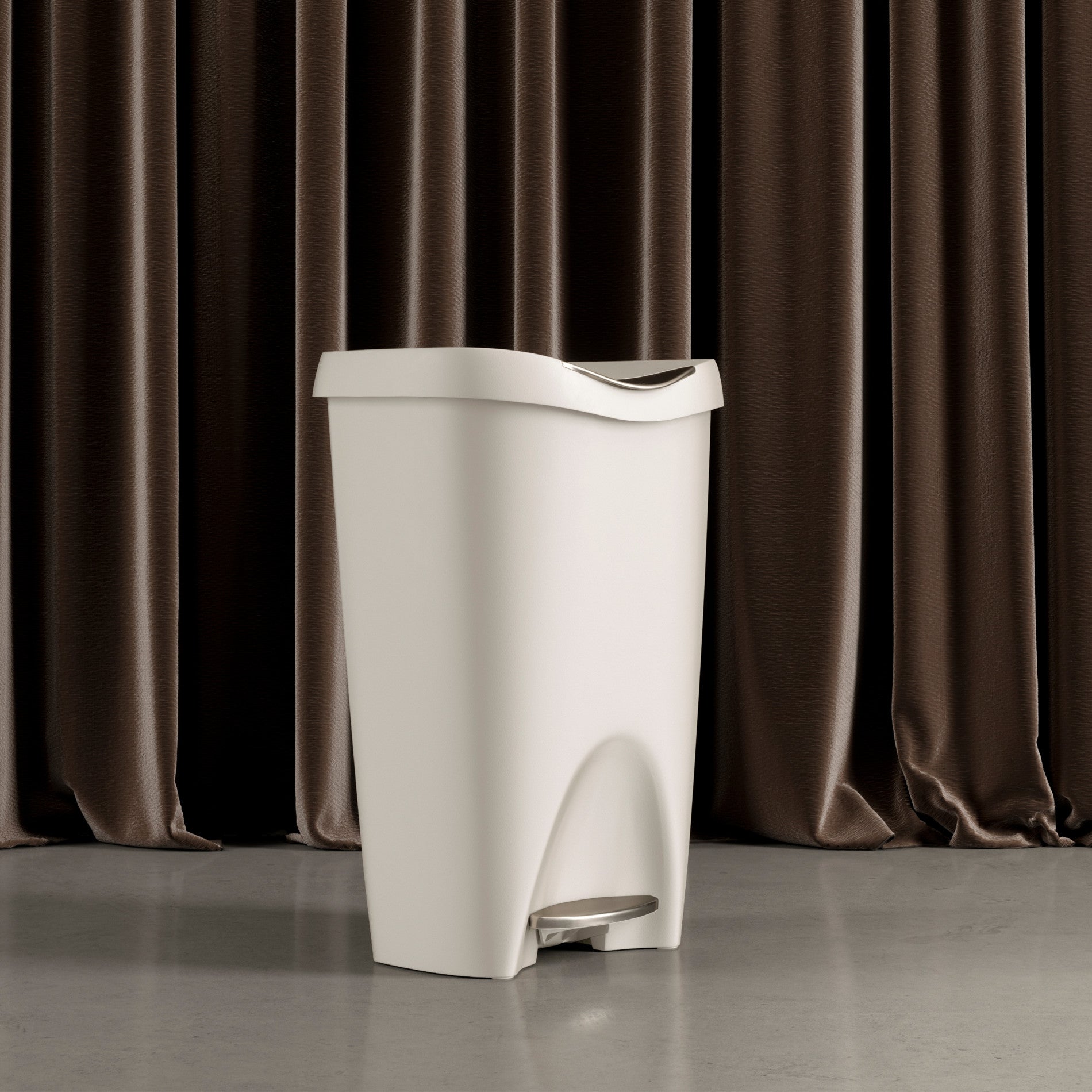 Brim Foot Pedal Trash Can