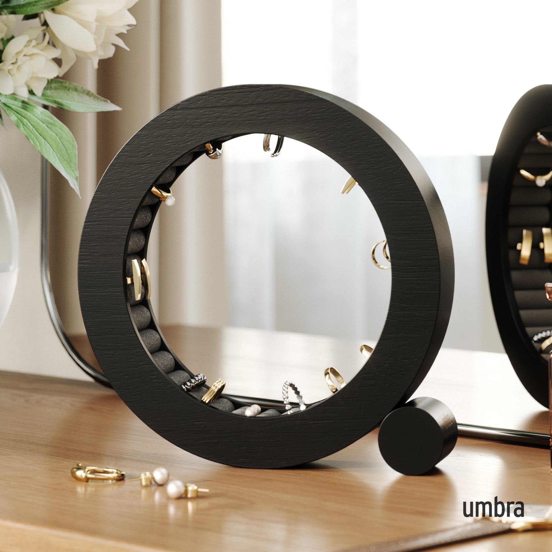 Stylish Ferris Jewelry Organizer for Travel